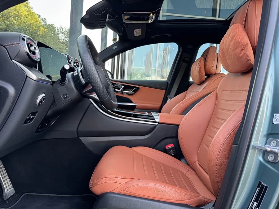 Mercedes-Benz GLC Class 2024 car image #8