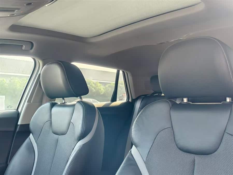 Audi Q2L 2020 изображение автомобиля #8