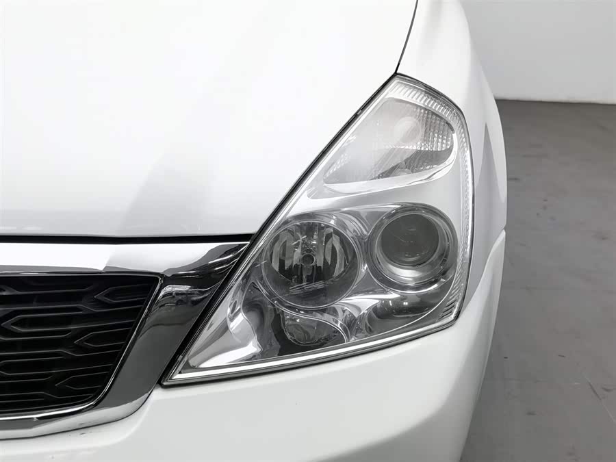 起亚 起亚VQ 2010 汽车图片 #8