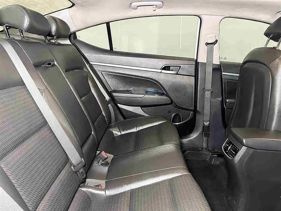 现代 伊兰特 2020 汽车图片 #8