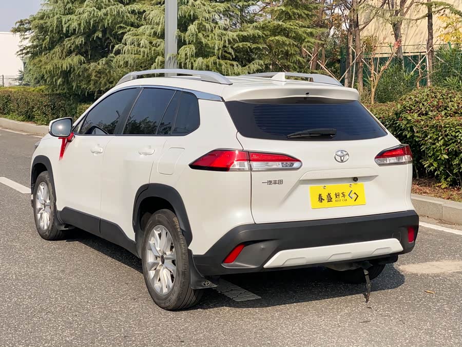 Toyota Corolla Cross 2023 immagine di auto #8