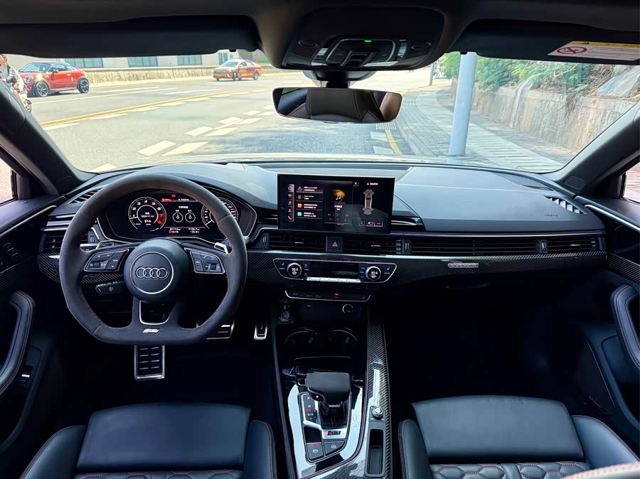 Audi RS 4 2022 immagine di auto #8