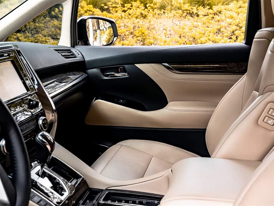 丰田 埃尔法 2020 汽车图片 #8