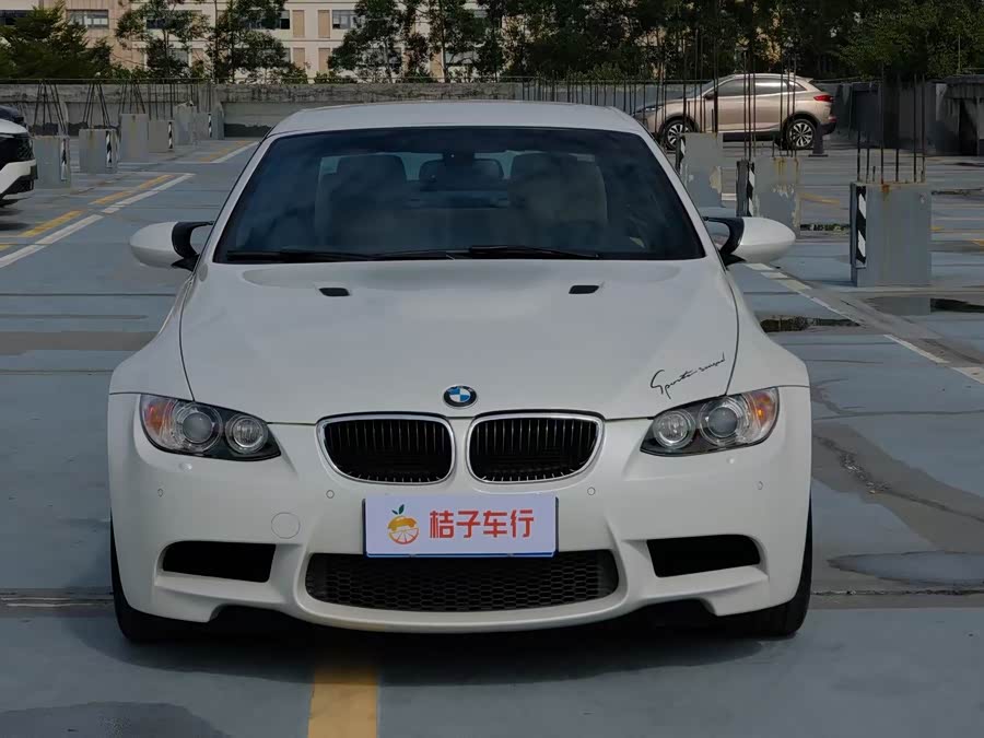 BMW M3 2010 car image #8