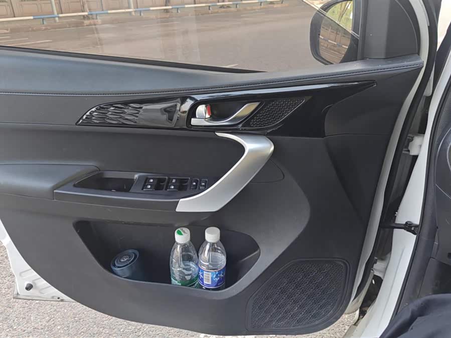 Changan BenBen E-Star 2021 #8 Changan BenBen E-Star 2021 изображение автомобиля #8