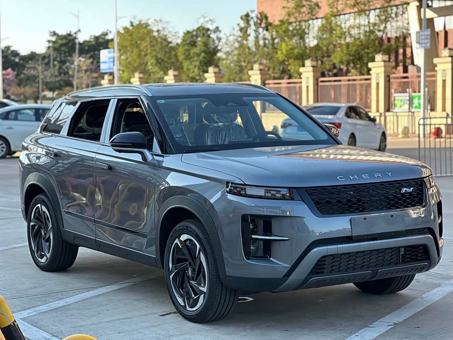 Chery Tiggo7 C-DM car image #8