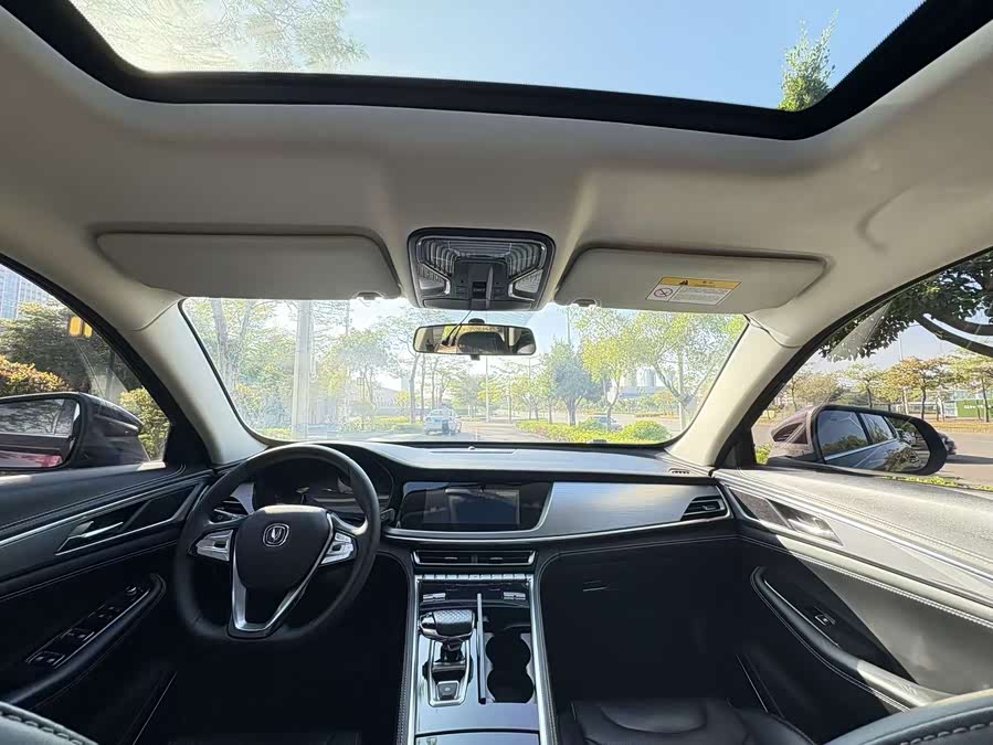 Changan CS85 Coupe 2019 car image #8