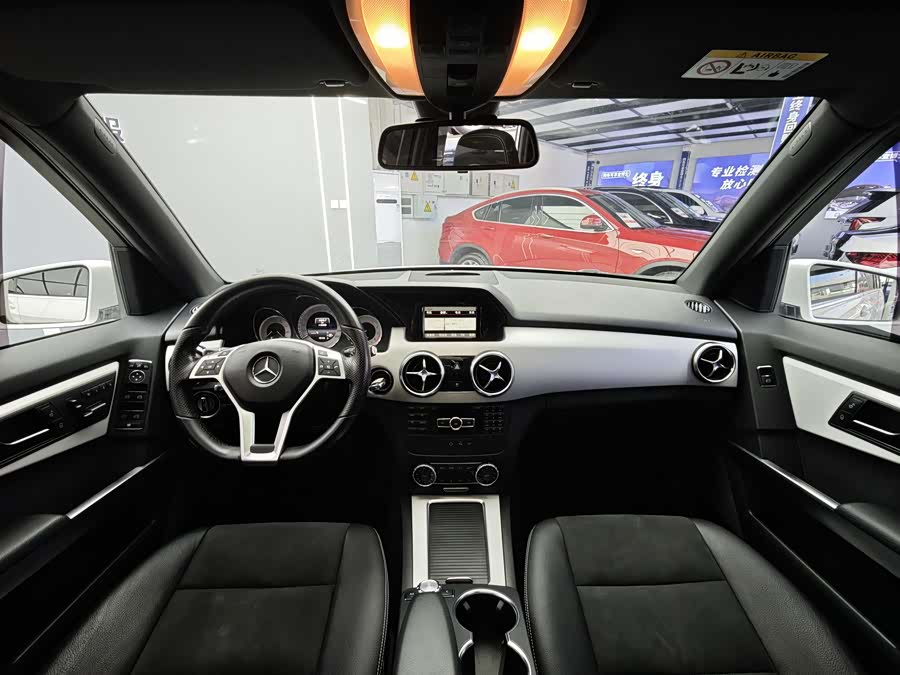 Mercedes-Benz GLK Class 2015 car image #8