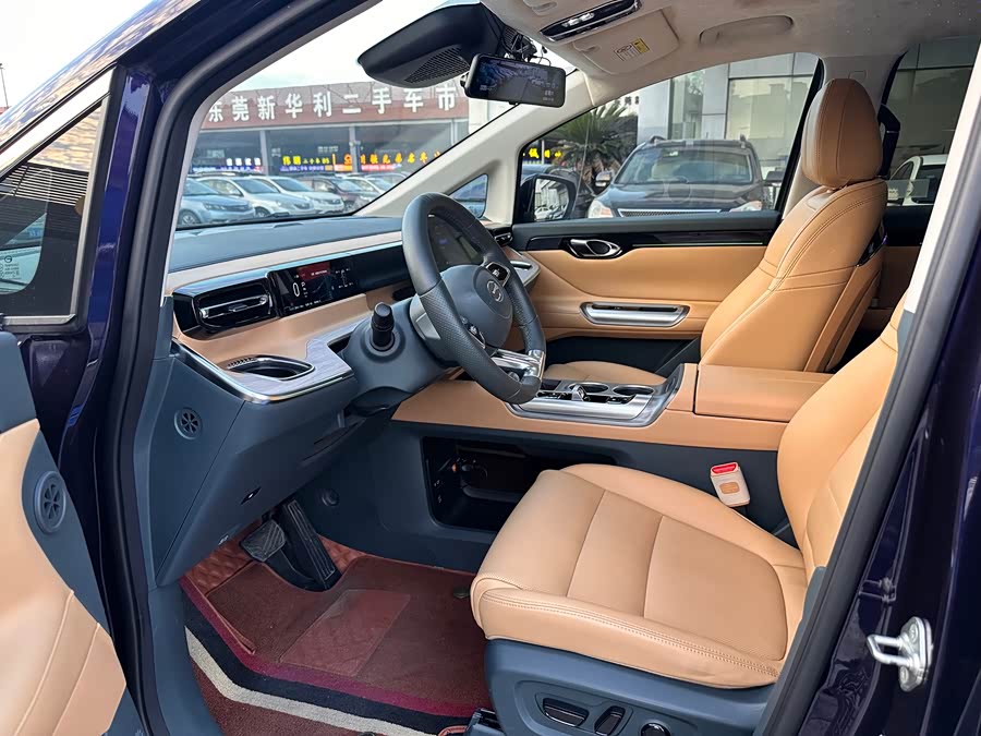 GAC Trumpchi E8 New Energy 2023 car image #8