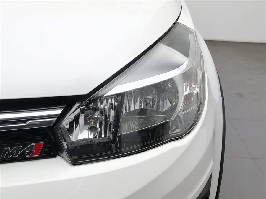 Great Wall M4 2015 #8 Great Wall M4 2015 car image #8