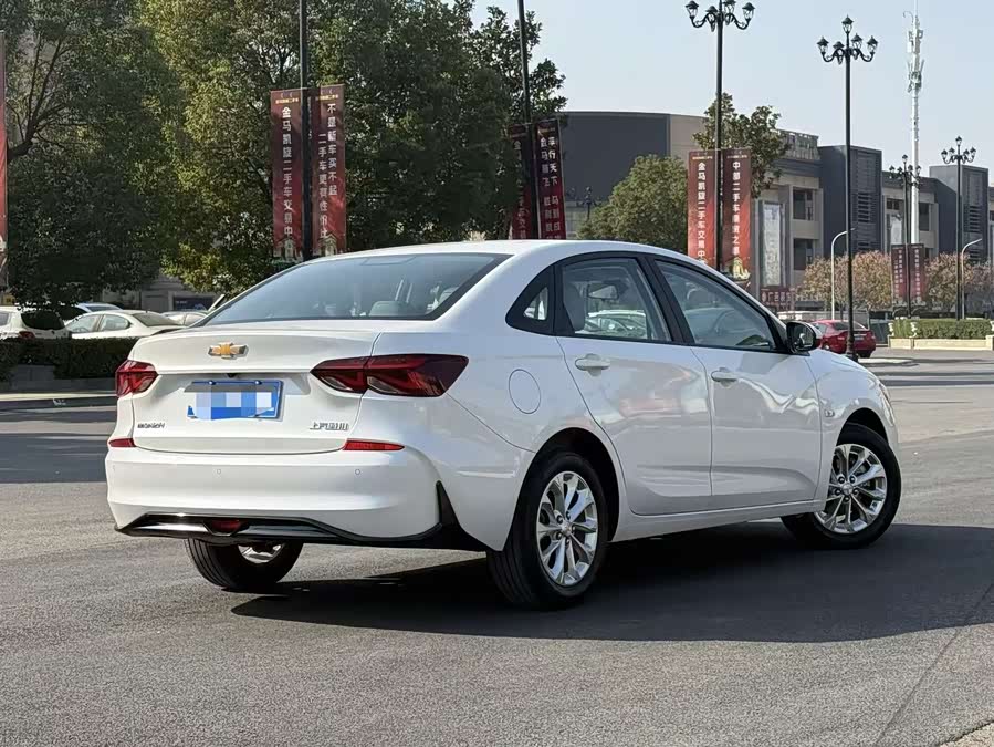 雪佛兰 科鲁泽 2023 汽车图片 #8