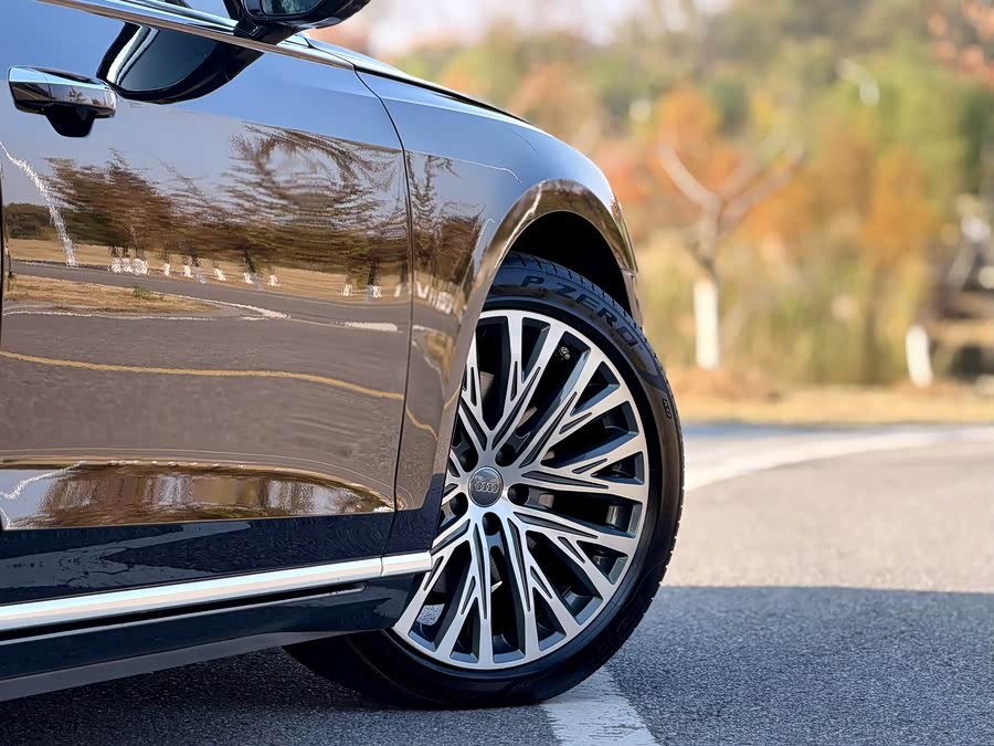 Audi A8 2019 car image #8