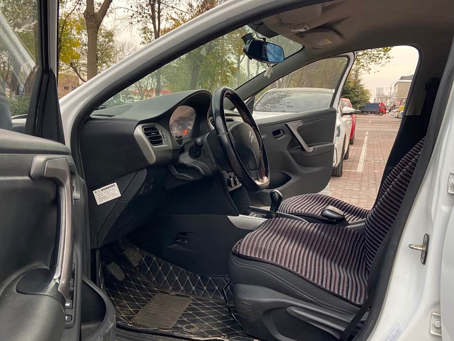 Citroen C-Elysée 2018 #8 Citroen C-Elysée 2018 immagine di auto #8