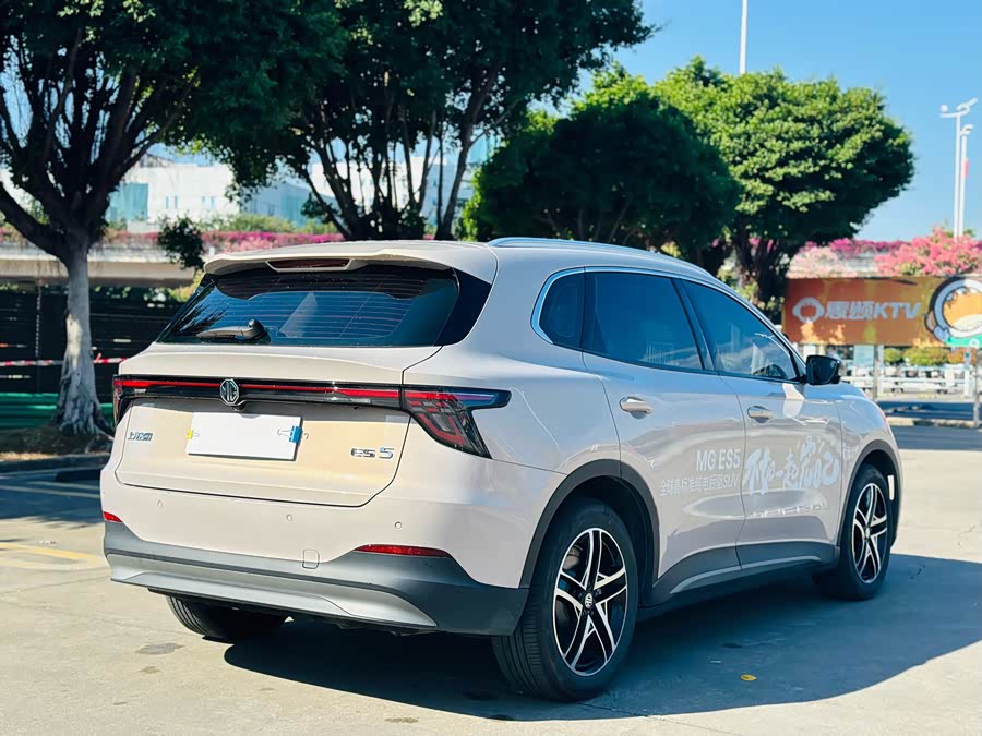 MG ES5 2024 #8 MG ES5 2024 car image #8
