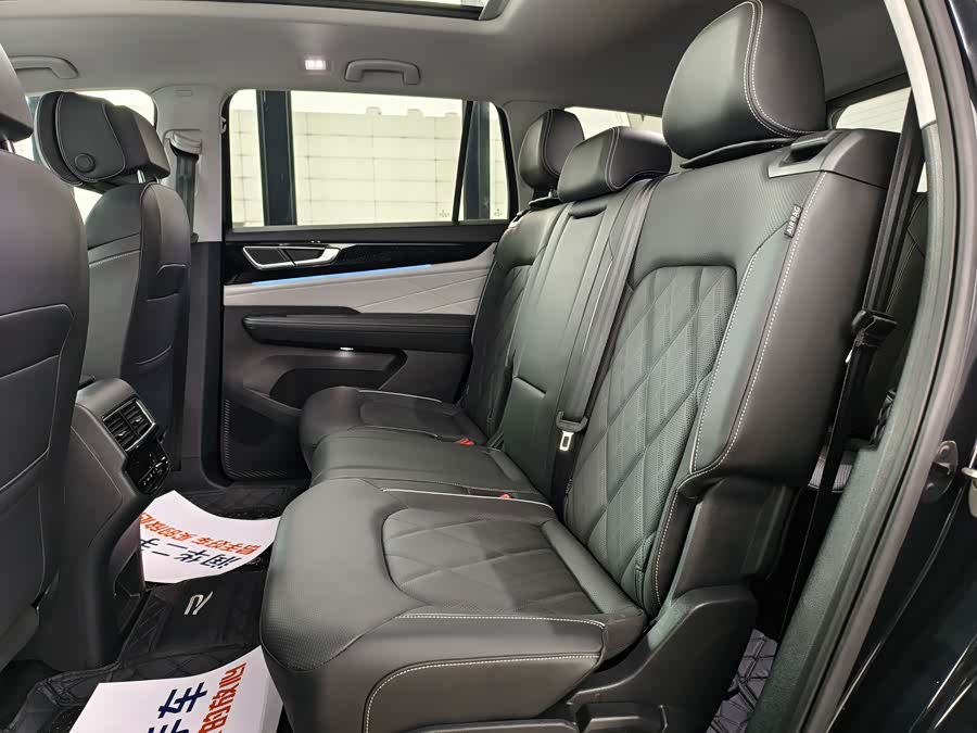 Volkswagen Teramont 2024 car image #8