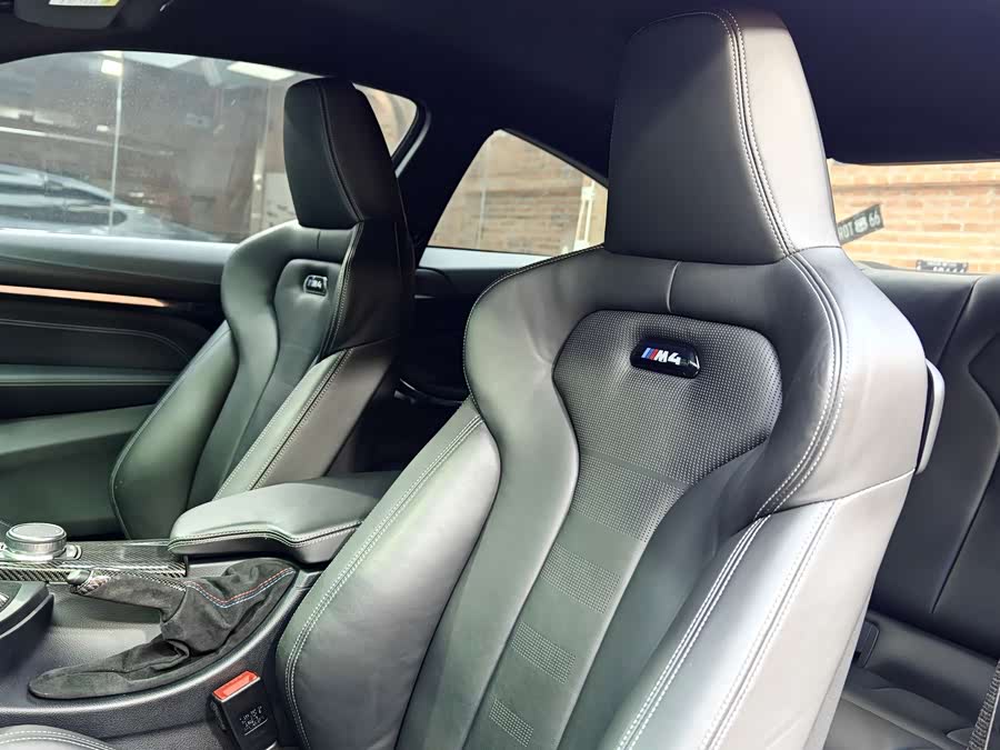 BMW M4 2018 car image #8