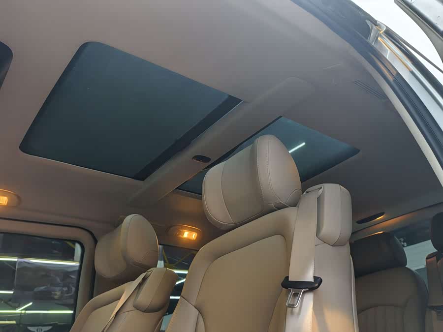 奔驰 唯雅诺 2013 汽车图片 #8