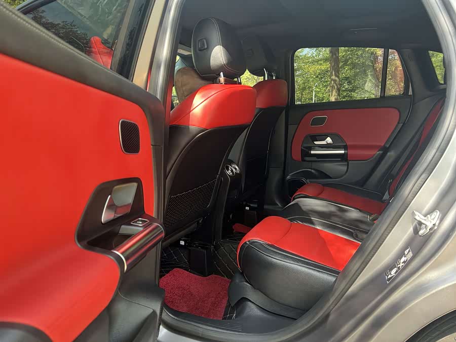 Mercedes-Benz GLA AMG 2021 car image #8