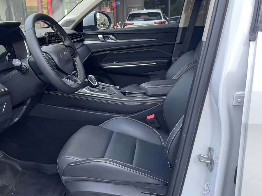 Lynk & Co 01 2023 image de voiture #8