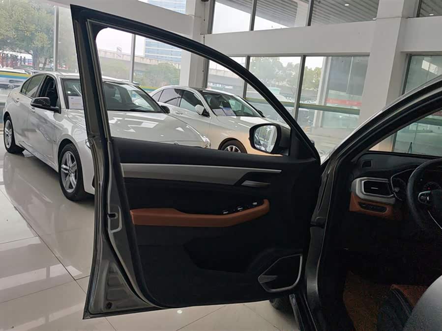 GEELY Vision X6 2021 car image #8
