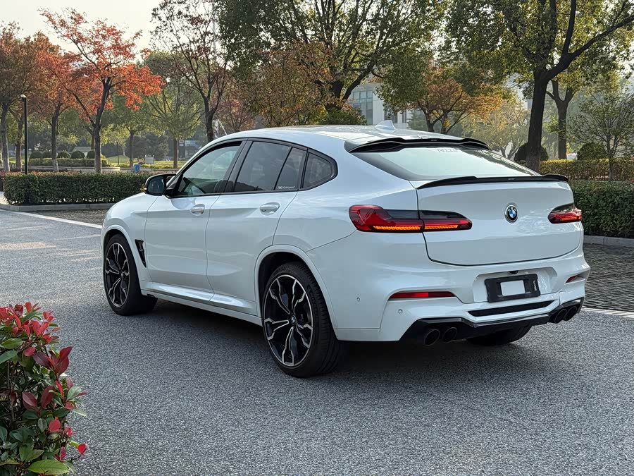 BMW X4 M 2020 car image #8