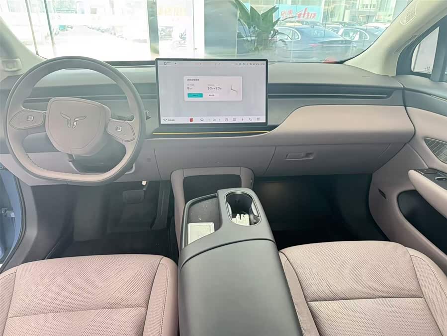 HongQi TianGong 06 2025 car image #8