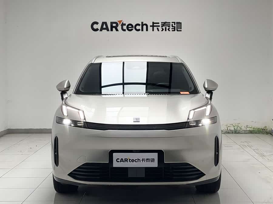Lynk & Co 08 EM-P 2023 car image #8