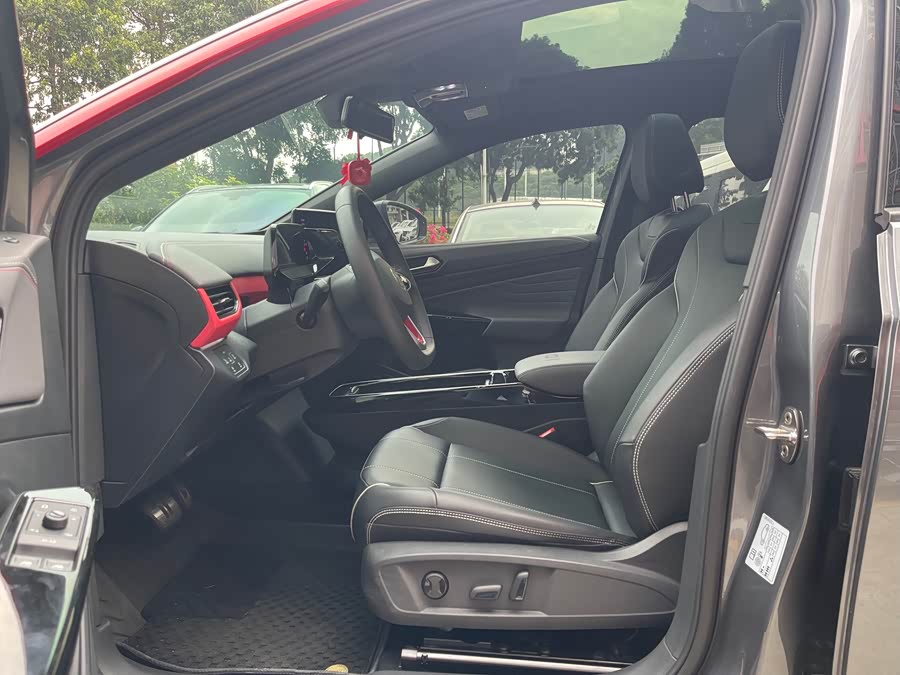 Volkswagen ID.4 X 2023 #8 Volkswagen ID.4 X 2023 car image #8