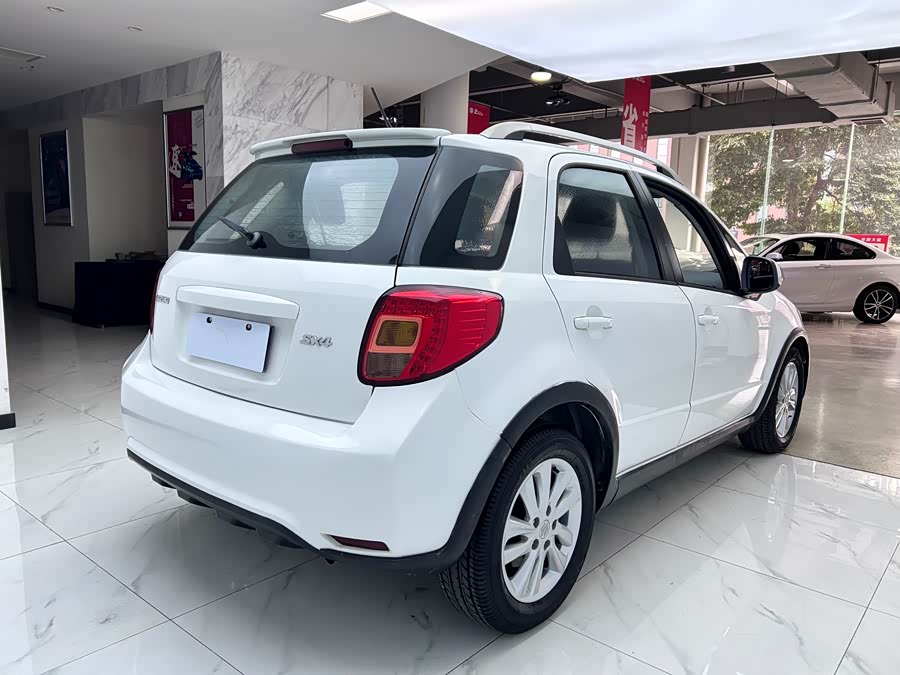 铃木 天语 SX4 2013 汽车图片 #8