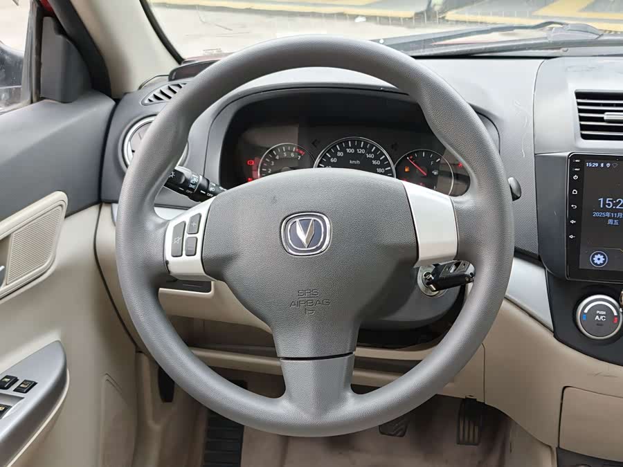 Changan Alsvin V5 2014 car image #8