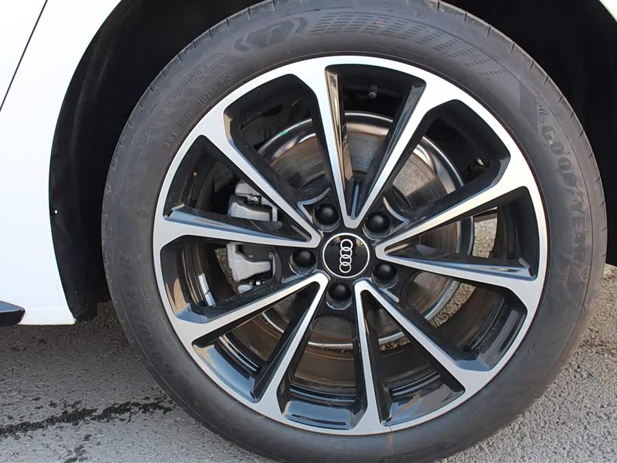 Audi FAW Audi A5L 2025 #8 Audi FAW Audi A5L 2025 car image #8