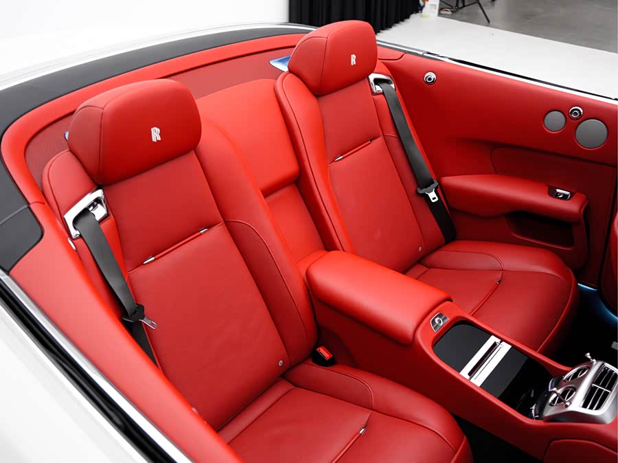 劳斯莱斯 曜影 2018 #8 劳斯莱斯 曜影 2018 汽车图片 #8