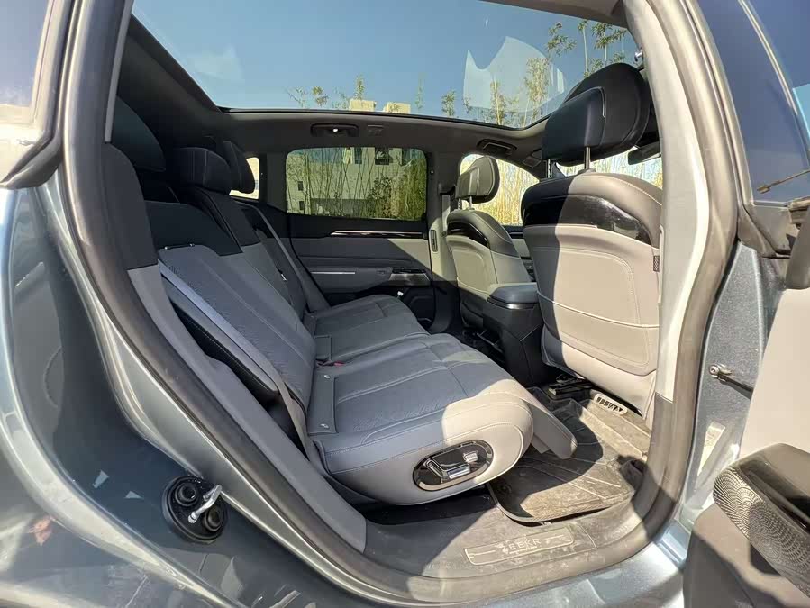 极氪 极氪7X 2025 汽车图片 #8