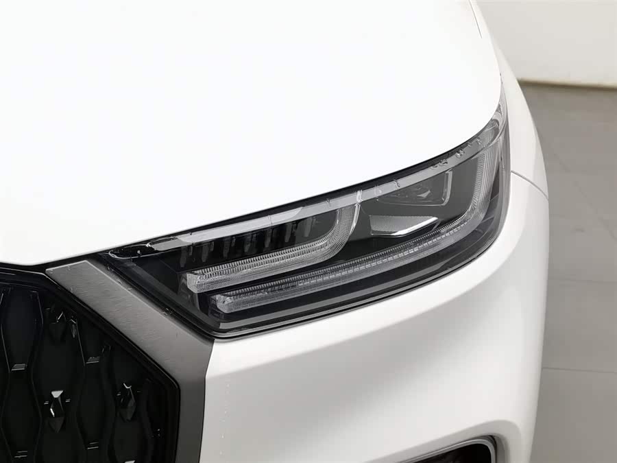 Chery Tiggo 8 2025 صورة سيارة #8