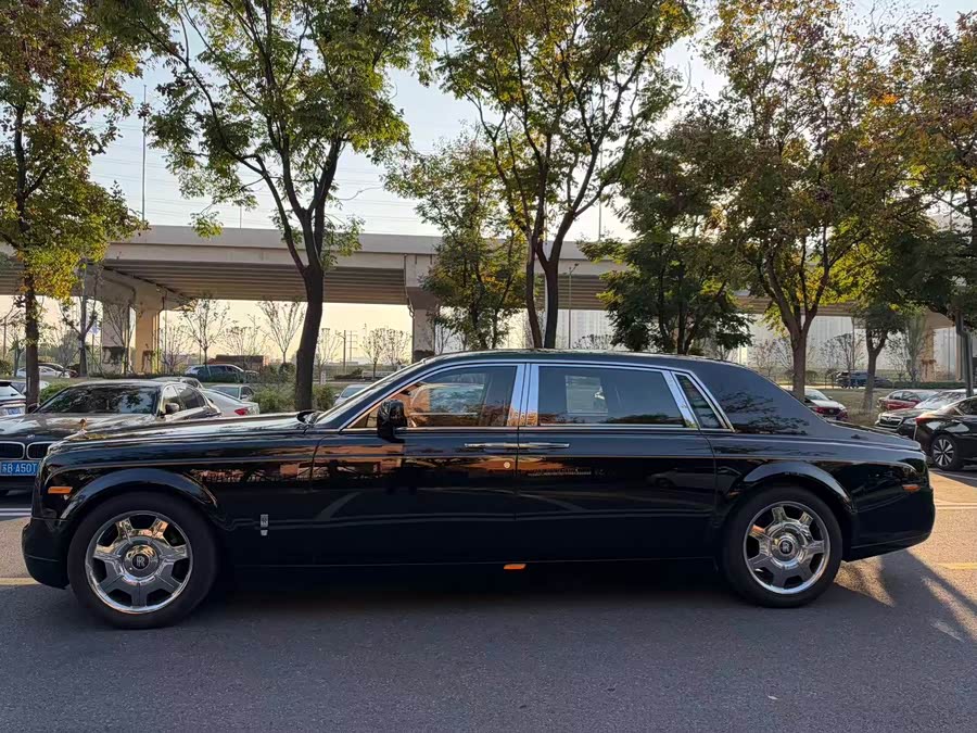 劳斯莱斯 幻影 2011 汽车图片 #8