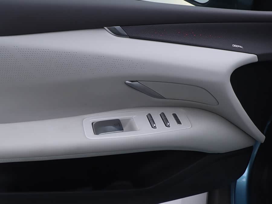 Deepal L07 #8 Deepal L07 car image #8