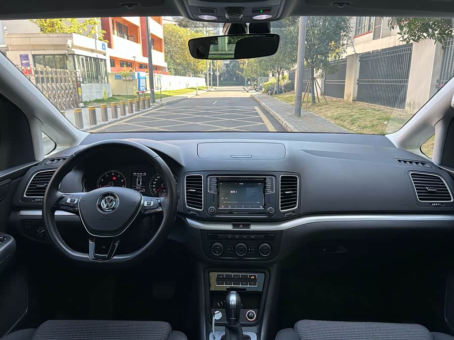 Volkswagen Sharan 2019 #8 Volkswagen Sharan 2019 imagem de carro #8