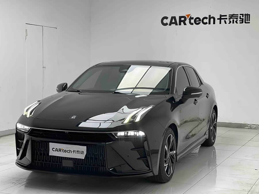 Lynk & Co 03 2022 car image #8