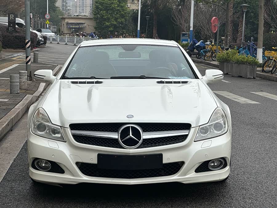Mercedes-Benz SL Class 2011 car image #8