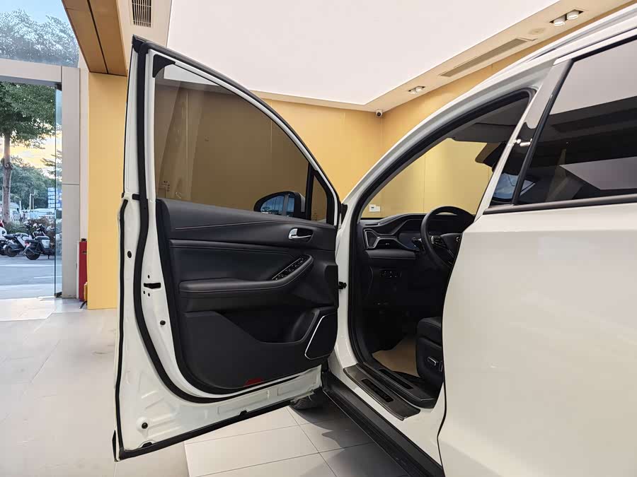 GAC Trumpchi GS4 2021 #8 GAC Trumpchi GS4 2021 صورة سيارة #8