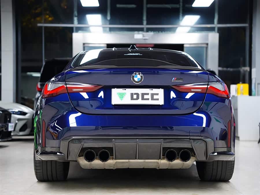 BMW M4 2024 immagine di auto #8