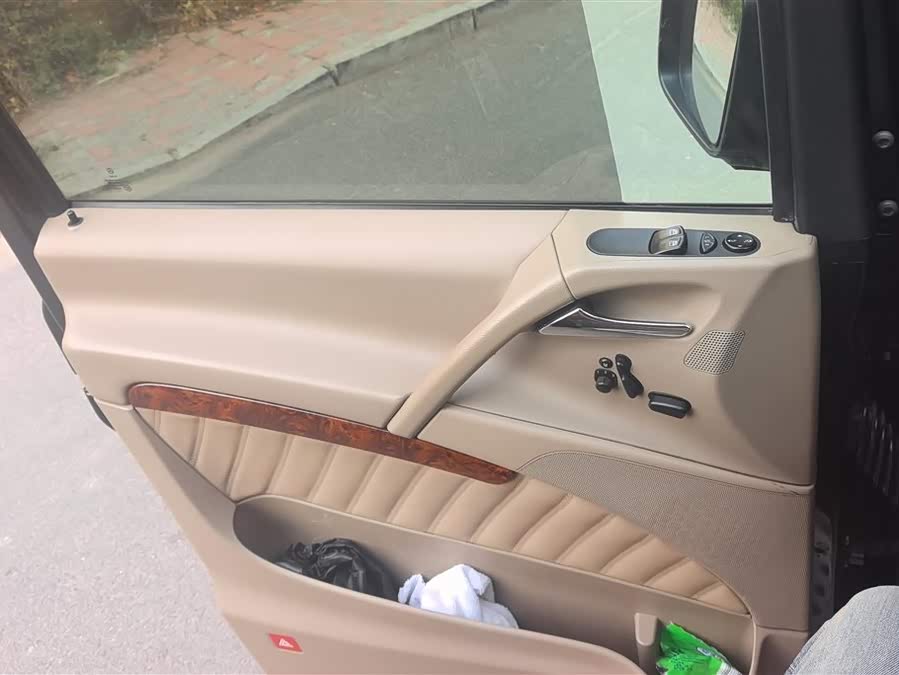 奔驰 唯雅诺 2013 汽车图片 #8