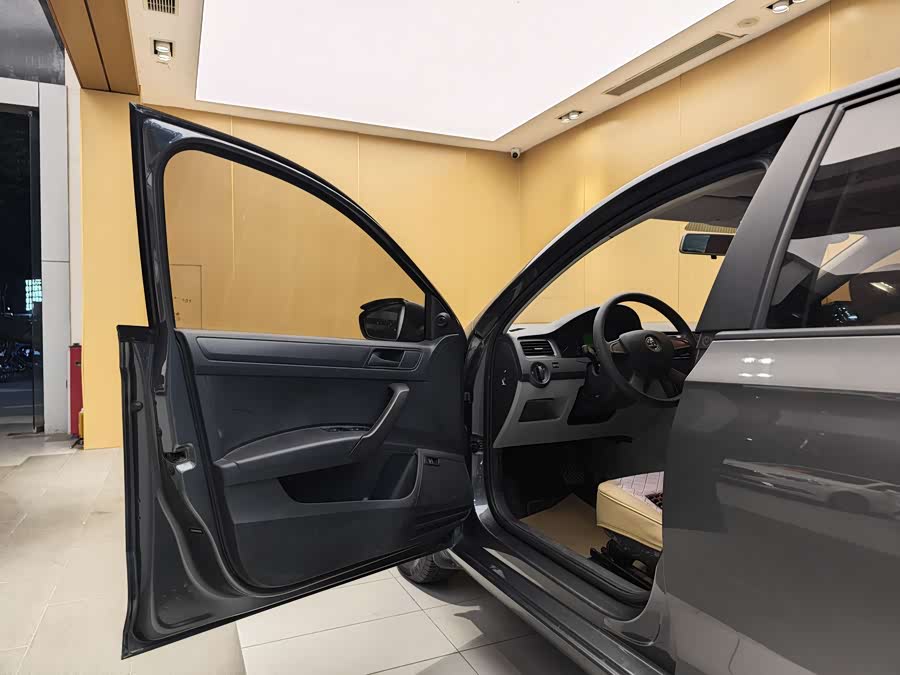 斯柯达 昕锐 2014 汽车图片 #8