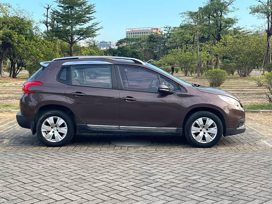 Peugeot 2008 2016 #8 Peugeot 2008 2016 car image #8