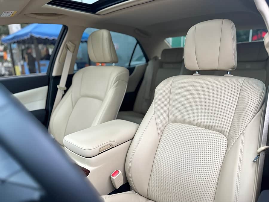 丰田 皇冠 2016 汽车图片 #8