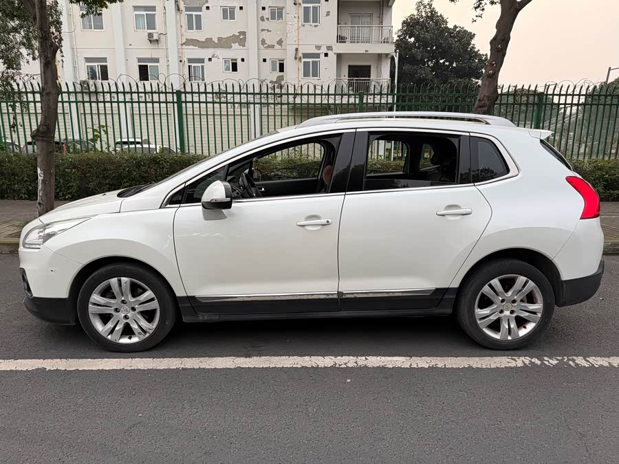 Peugeot 3008 2013 car image #8