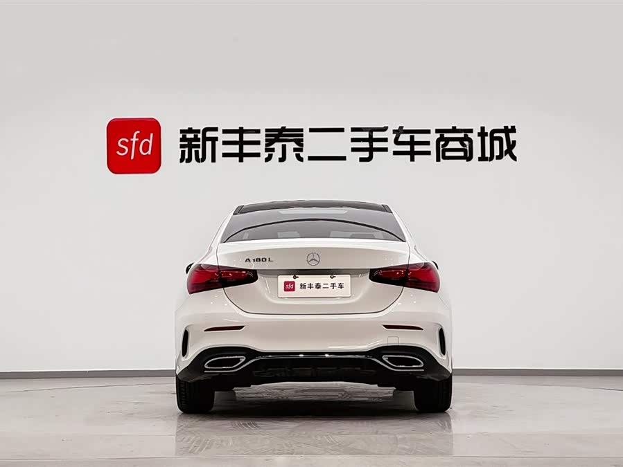 Mercedes-Benz A Class 2024 immagine di auto #8