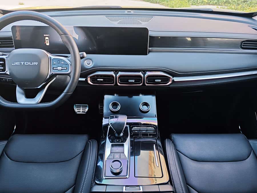 Jetour X70 PLUS 2020 car image #8