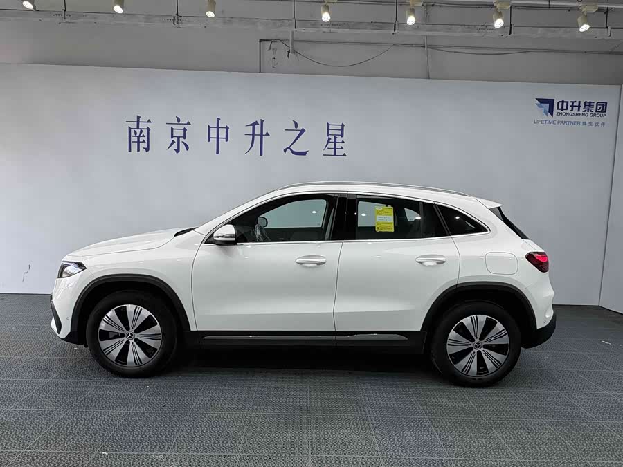 Mercedes-Benz EQA Class 2025 صورة سيارة #8