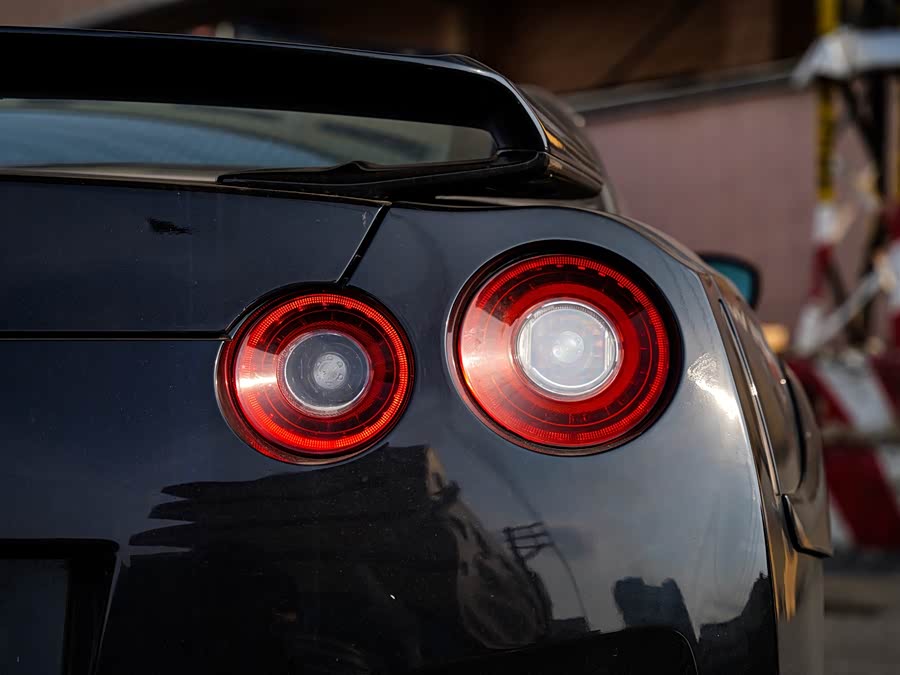 日产 日产GT-R 2010 汽车图片 #8